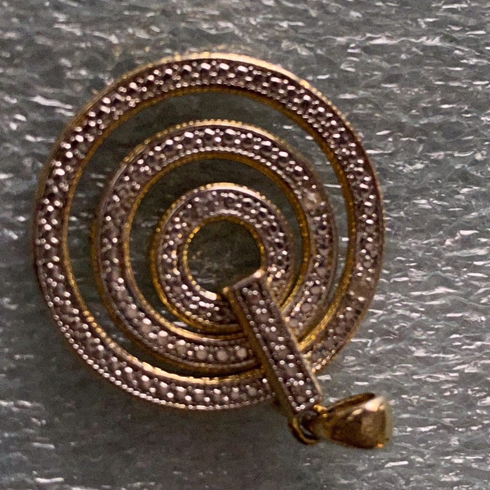 Beautiful pendent 925